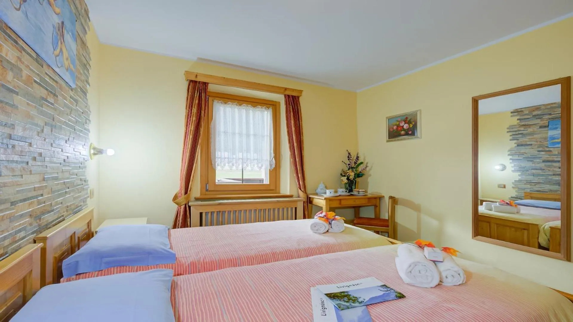 Genziana Daire Livigno 0*,  İtalya